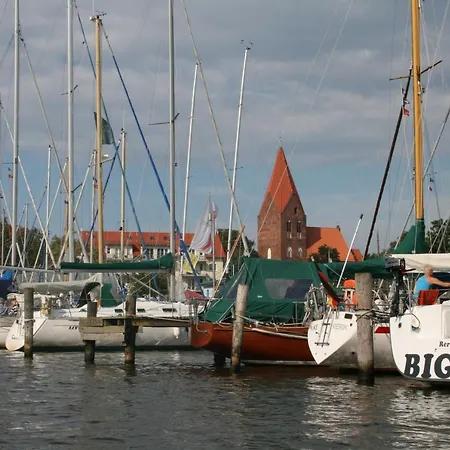 C 9 Im Froschpark Ofc 23 Privat bolig *