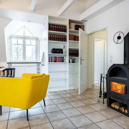 C 9 Im Froschpark Ofc 23 * Rerik