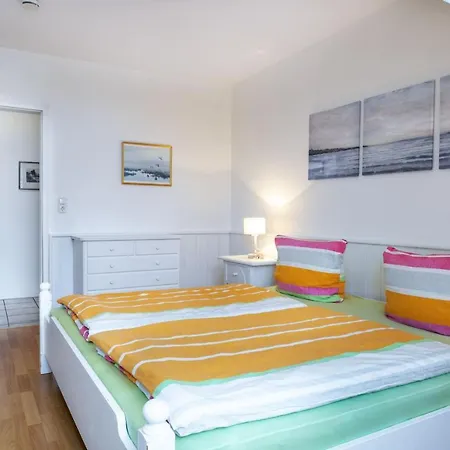 C 9 Im Froschpark Ofc 23 *